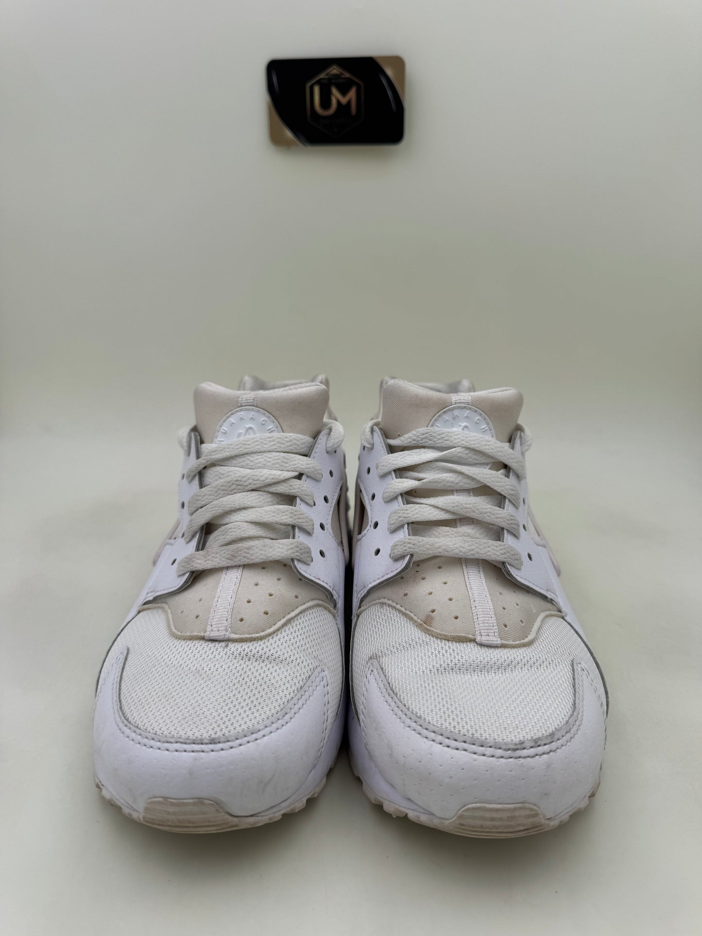 Nike Huarache Run ‘White Pure Platinum’ | Size 6.5Y