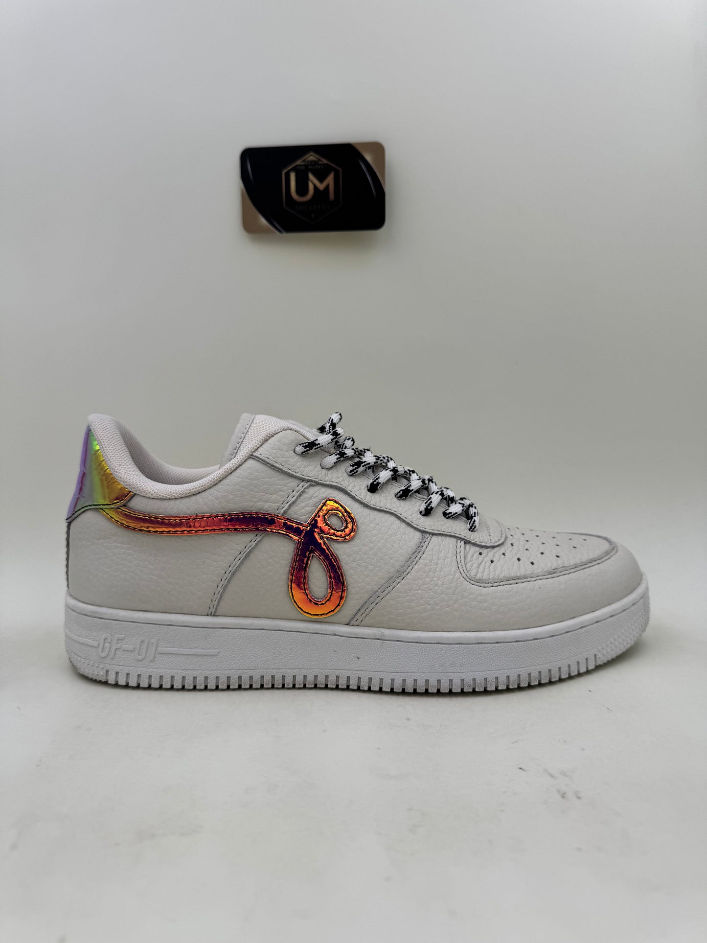 John Gieger ‘Iridescent’ GF-01 | Size 9
