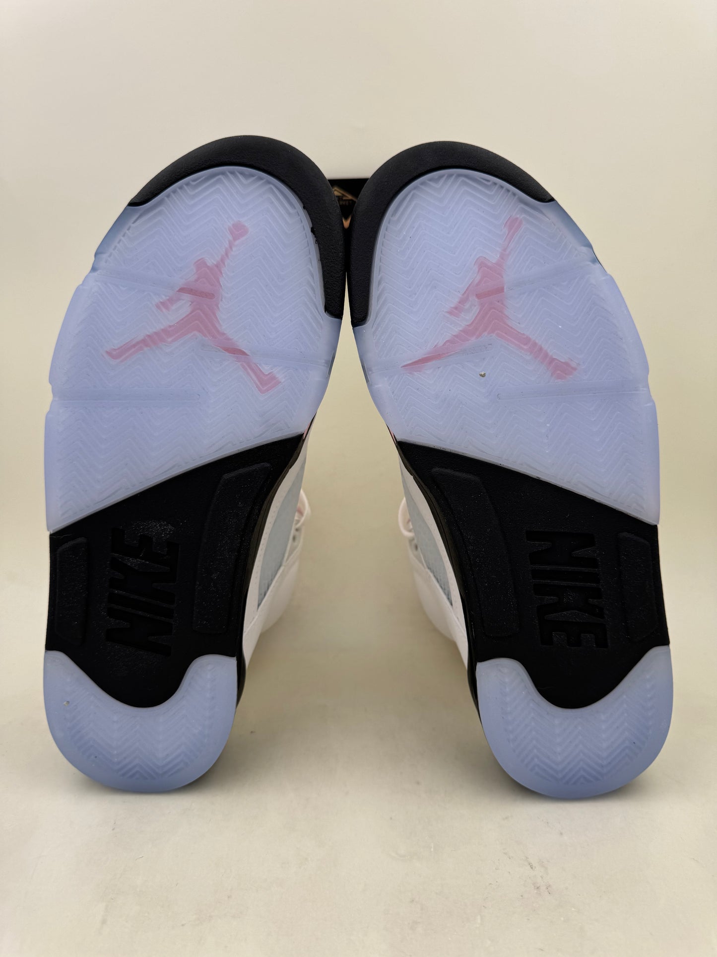 Jordan 5 ‘Medium Soft Pink’ | Size 9.5