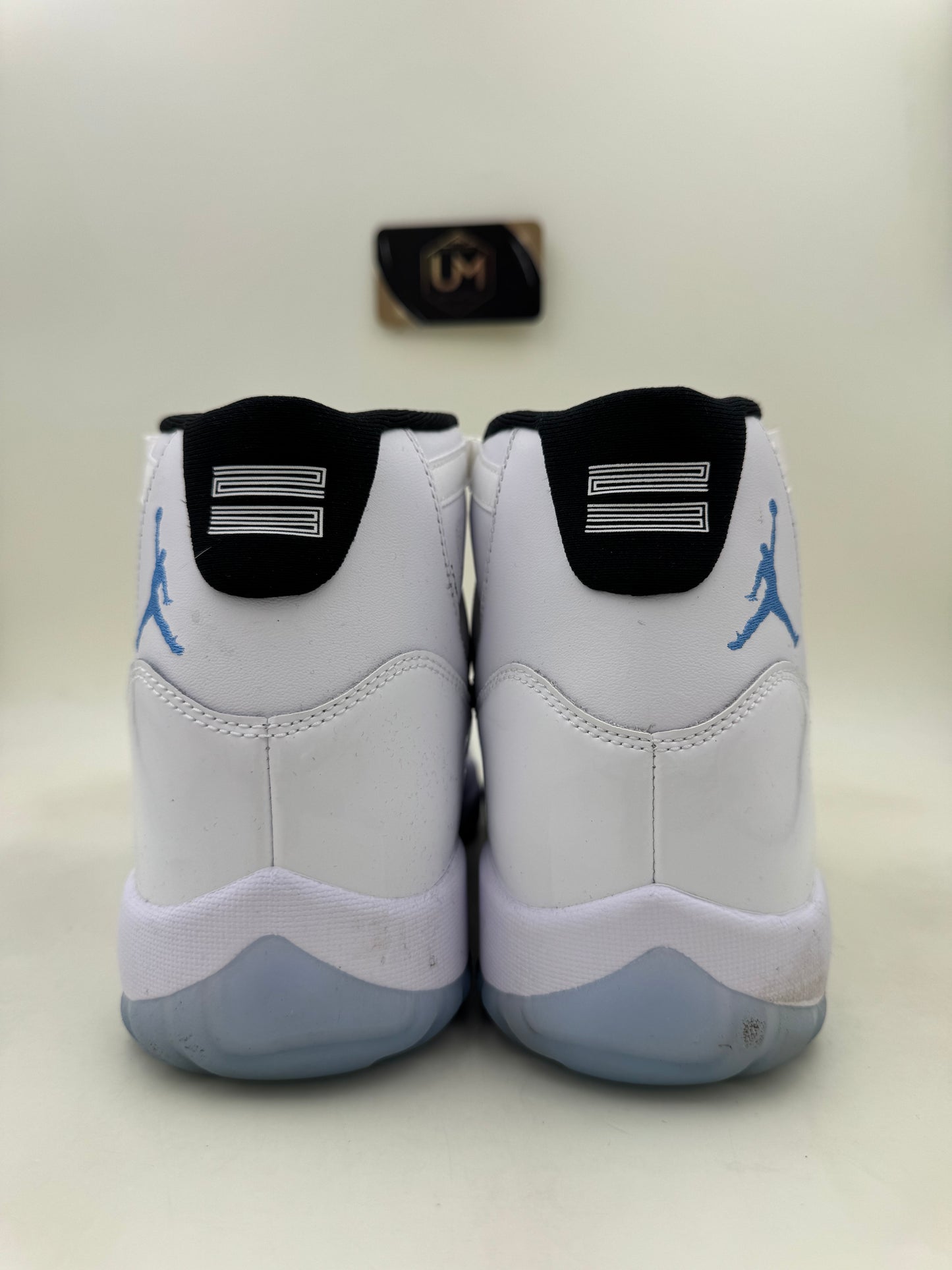 Jordan 11 ‘Legend Blue / Columbia’ 2024 | Size 10