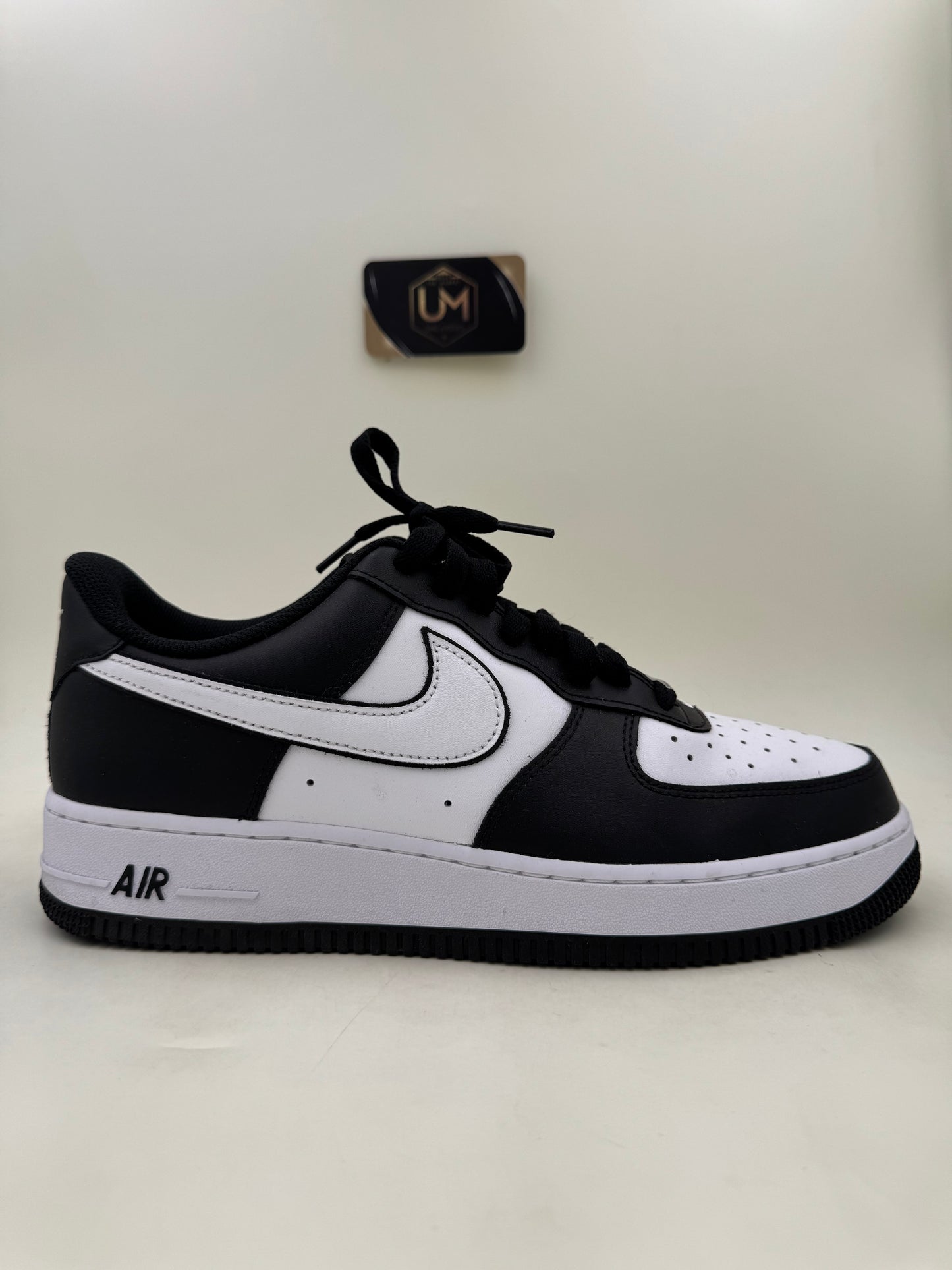 Nike Air Force 1 ‘07 ‘Panda’ | Size 10