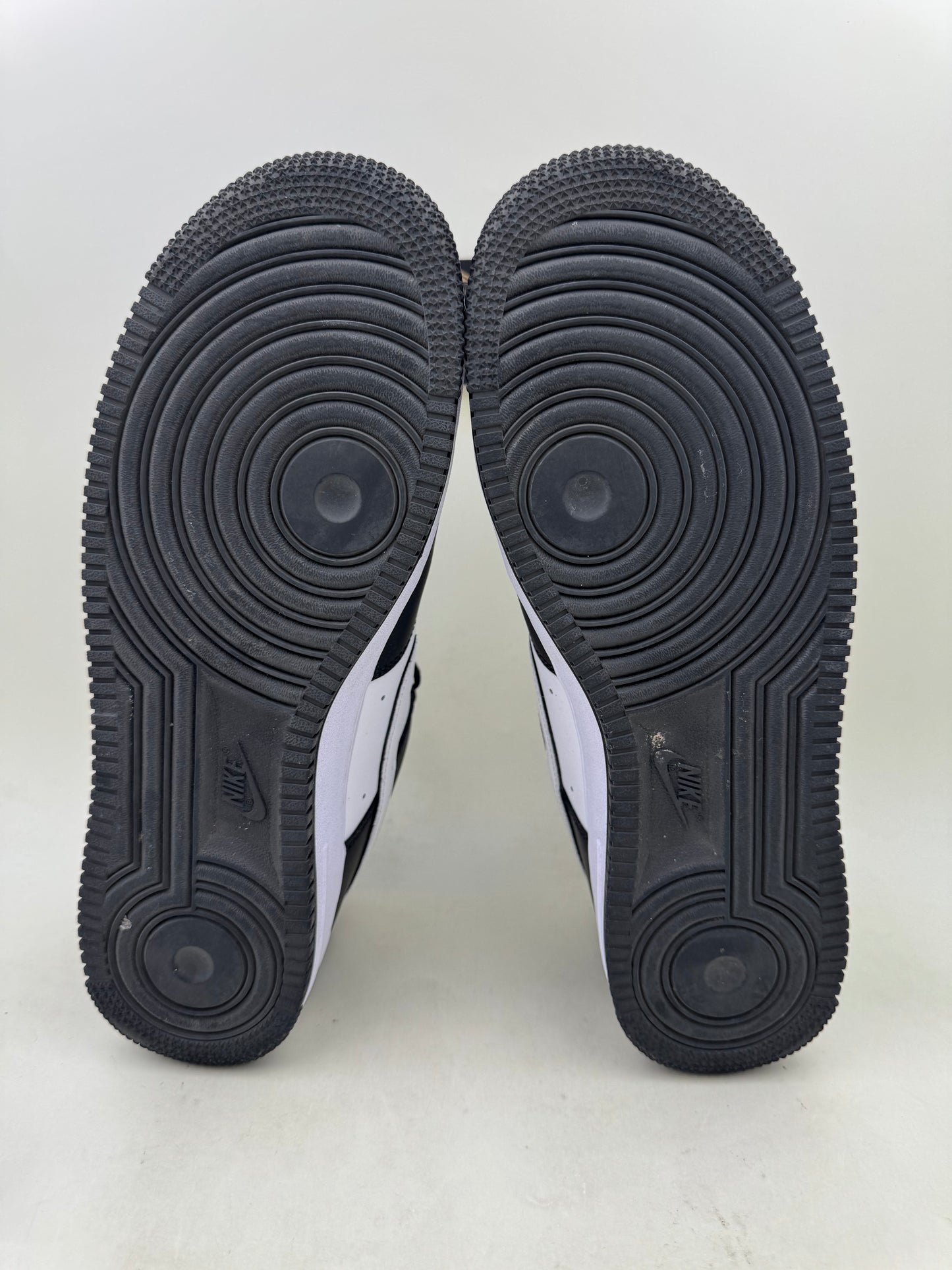 Nike Air Force 1 ‘07 ‘Panda’ | Size 10