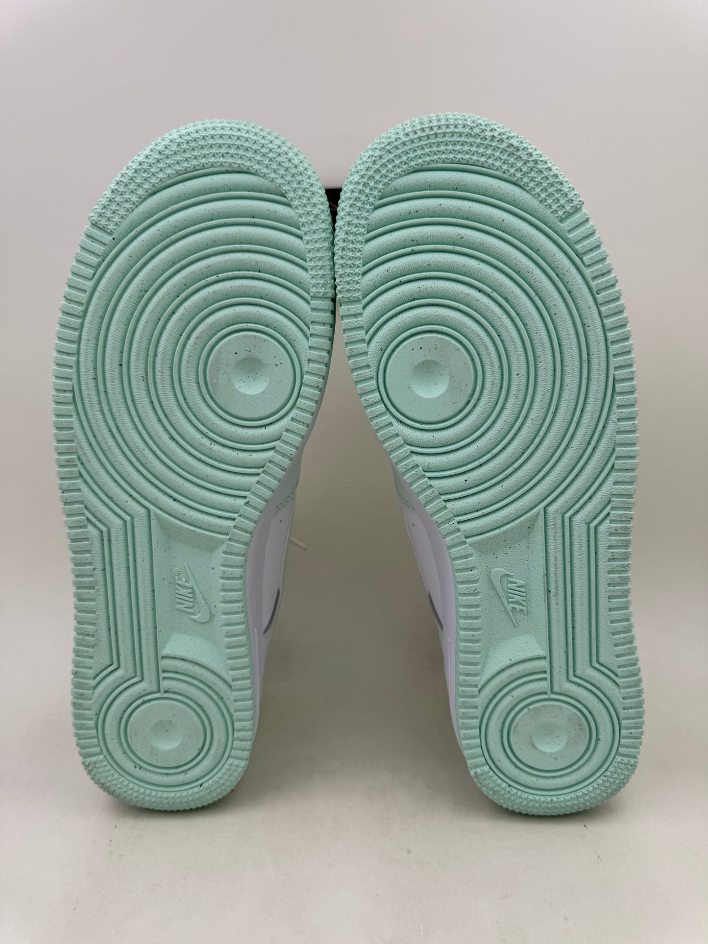 Nike Air Force 1 Low ‘Mint Foam’ | Size 10