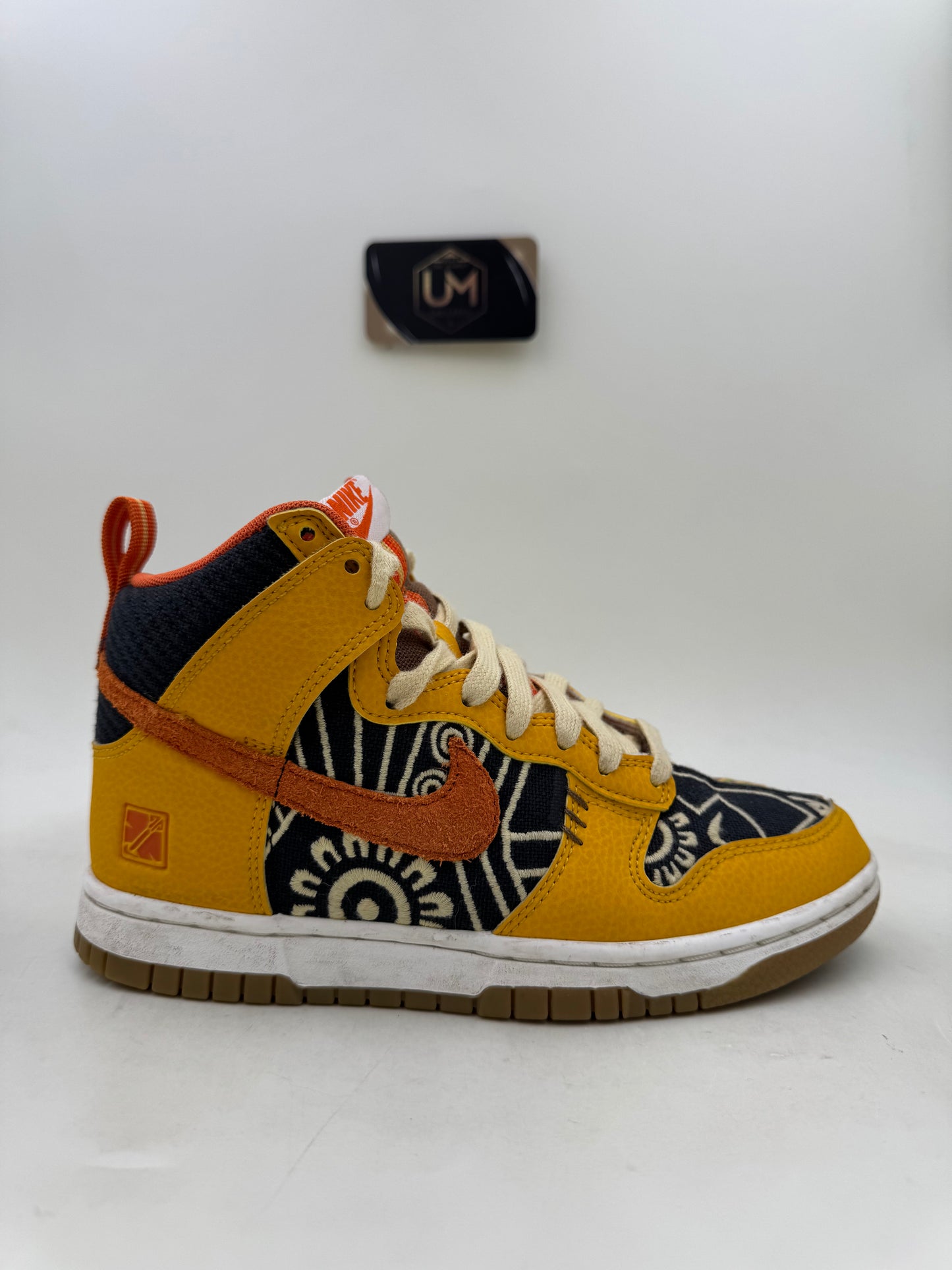 Nike Dunk High ‘Somos Familia’ | Size 4