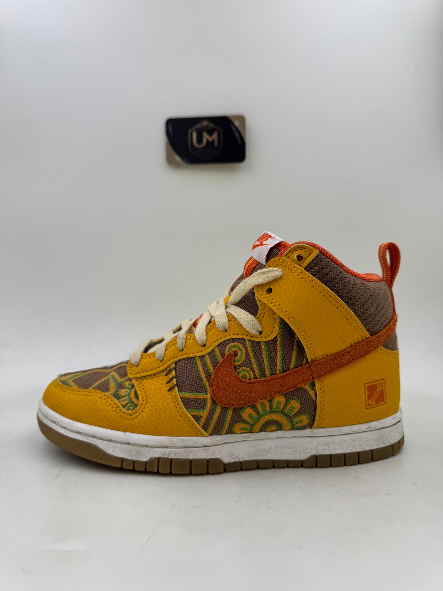 Nike Dunk High ‘Somos Familia’ | Size 4