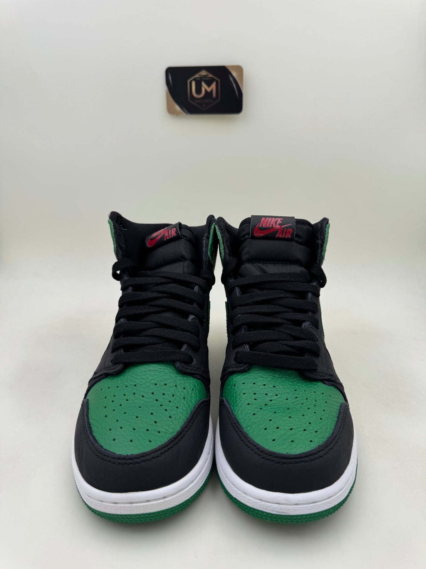 Jordan 1 High ‘Pine Green 2.0’ | Size 6Y