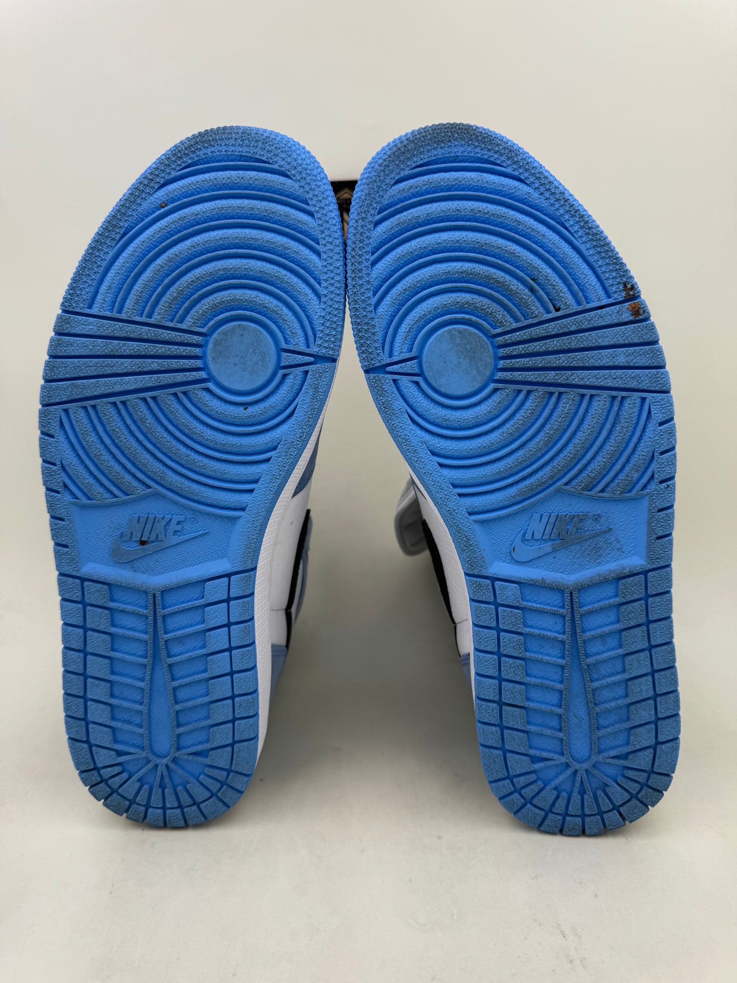 Jordan 1 High ‘University Blue’ | Size 10