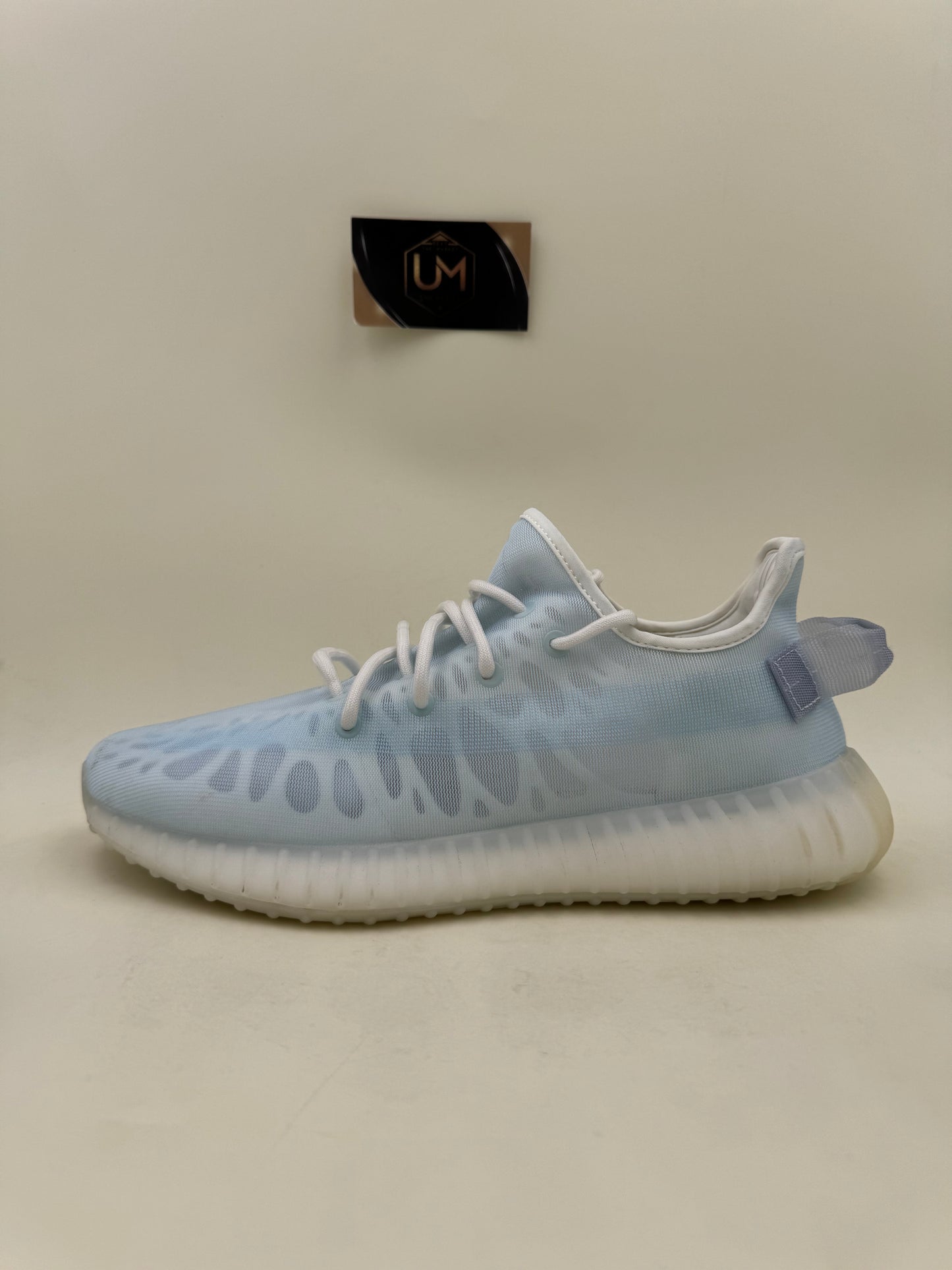 Yeezy 350 V2 'Mono Ice' | Size 11