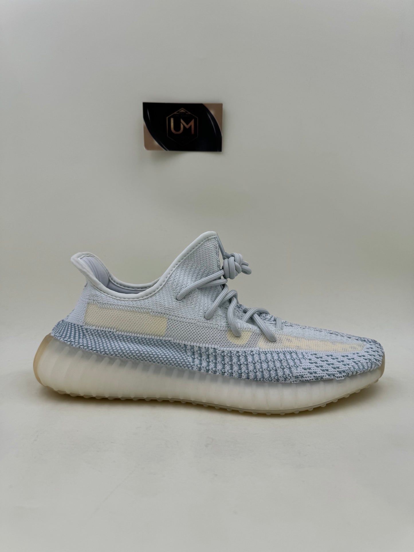 Yeezy 350 V2 'Cloud White Non-Reflective' | Size 10.5