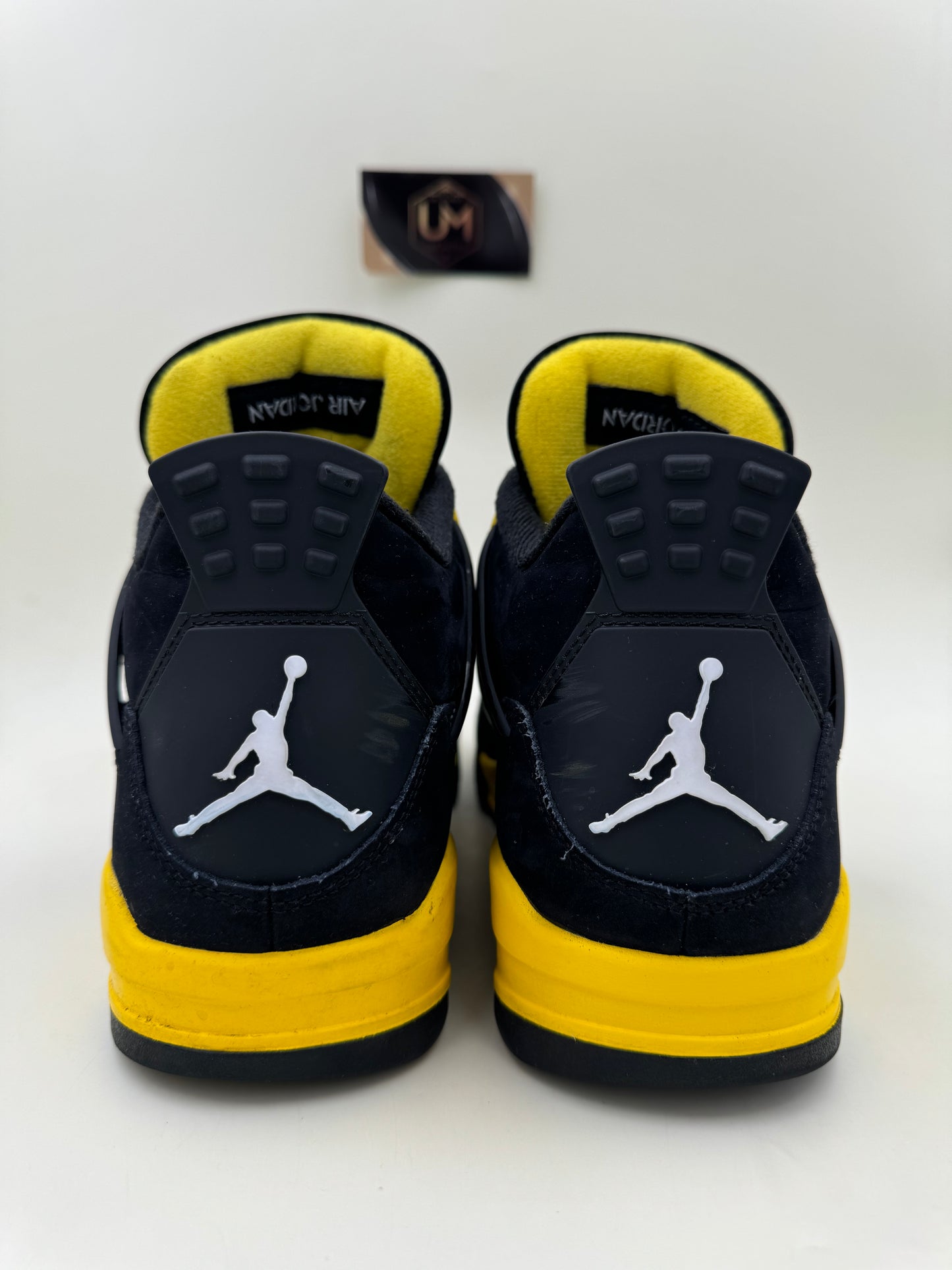 Jordan 4 'Thunder' 2023 | Size 10