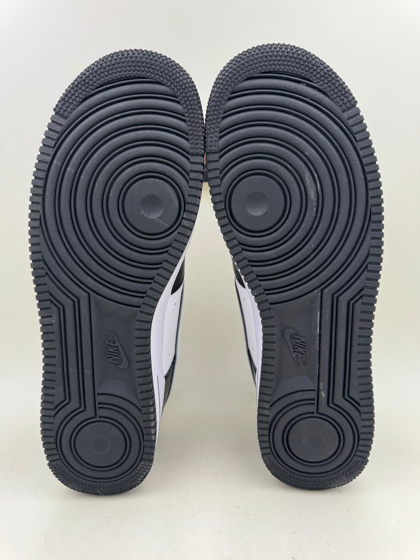Nike Air Force 1 ‘07 LV8 ‘Panda’ | Size 13